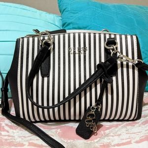 Guess striped purse NWT